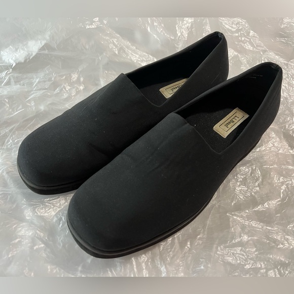 L.L. Bean Shoes - L.L. Bean slip on women shoes, black, size 8.5